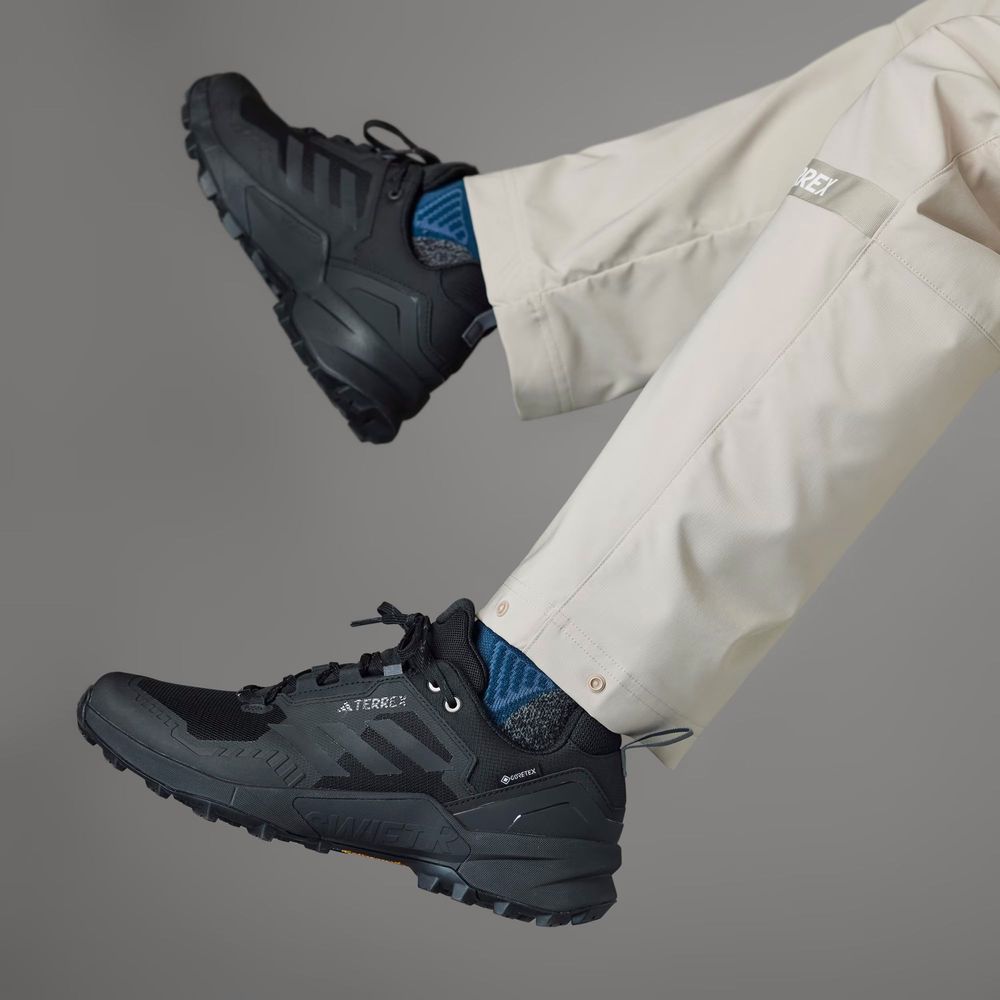 Мужские кроссовки Adidas Terrex Swift R3 GTX - IE7634 в интернет