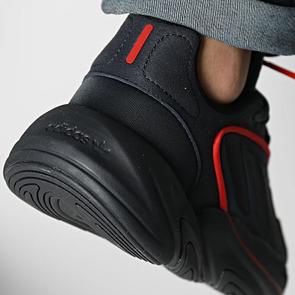 adidas ACミランジャージ O(XXL) ブラック レッド bwin ロゴ Мужские кроссовки Adidas Ozelia Marvel Bayern Münc - HP7812 в