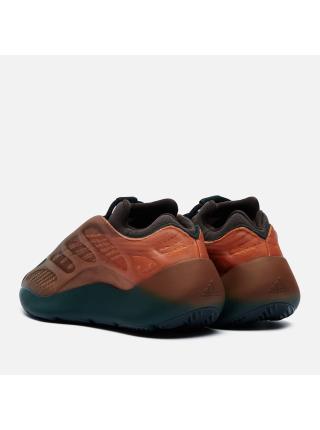 Мужские кроссовки Adidas Yeezy 700 V3 - GY4109