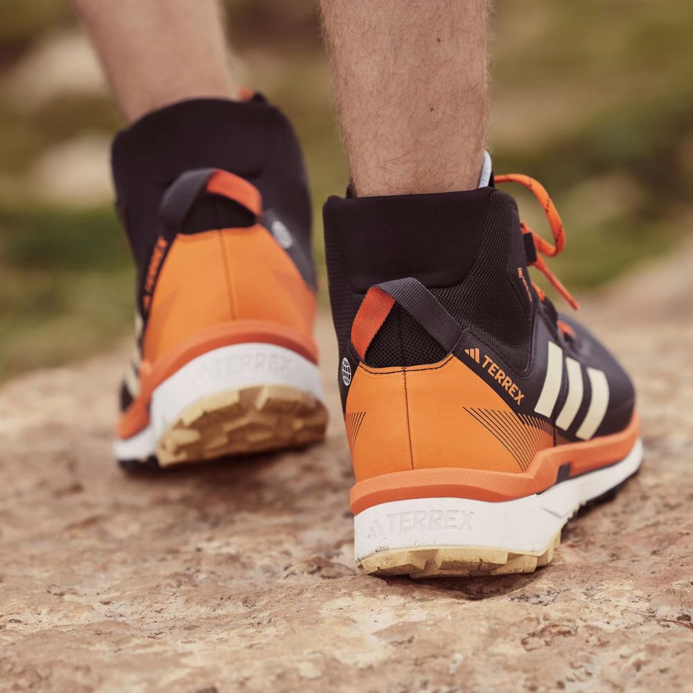 Мужские кроссовки Adidas Terrex Skychaser Tech Mid GTX - GV9034 в
