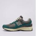 Мужские кроссовки New Balance 2002R - M2002REM