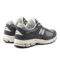 Мужские кроссовки New Balance 2002R - M2002RFB