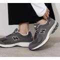 Мужские кроссовки New Balance 2002R - M2002RFL