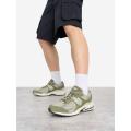 Мужские кроссовки New Balance 2002R - U2002RCA