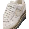 Мужские кроссовки Nike Air Force 1 Luxe - HV2531-100