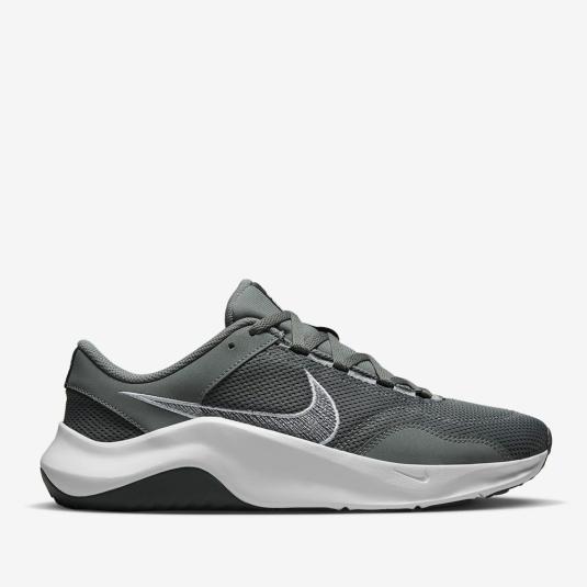 Мужские кроссовки Nike Legend Essential 3 - DM1120-002