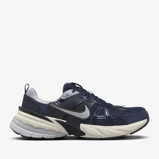 Мужские кроссовки Nike V2K Run - HJ4497-400