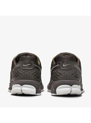 Мужские кроссовки Nike Zoom Vomero 5 - FN3420-200