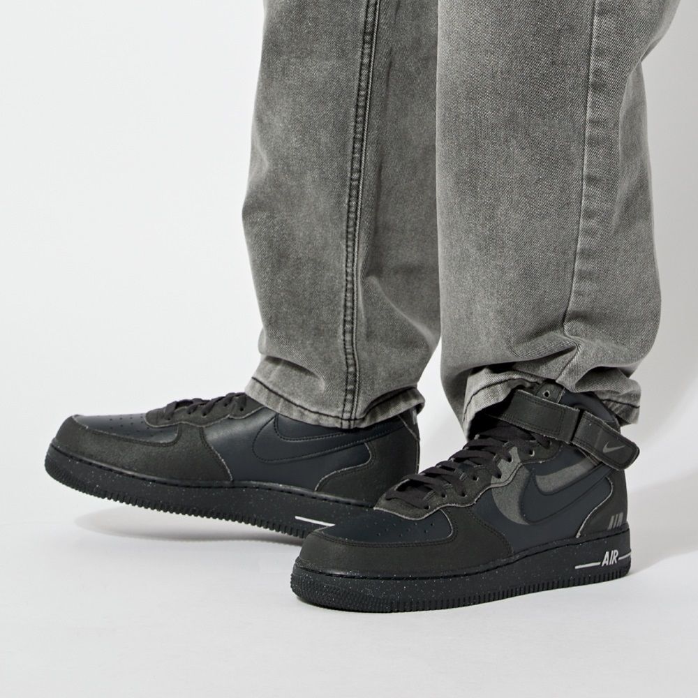 footlocker air force 1 mid