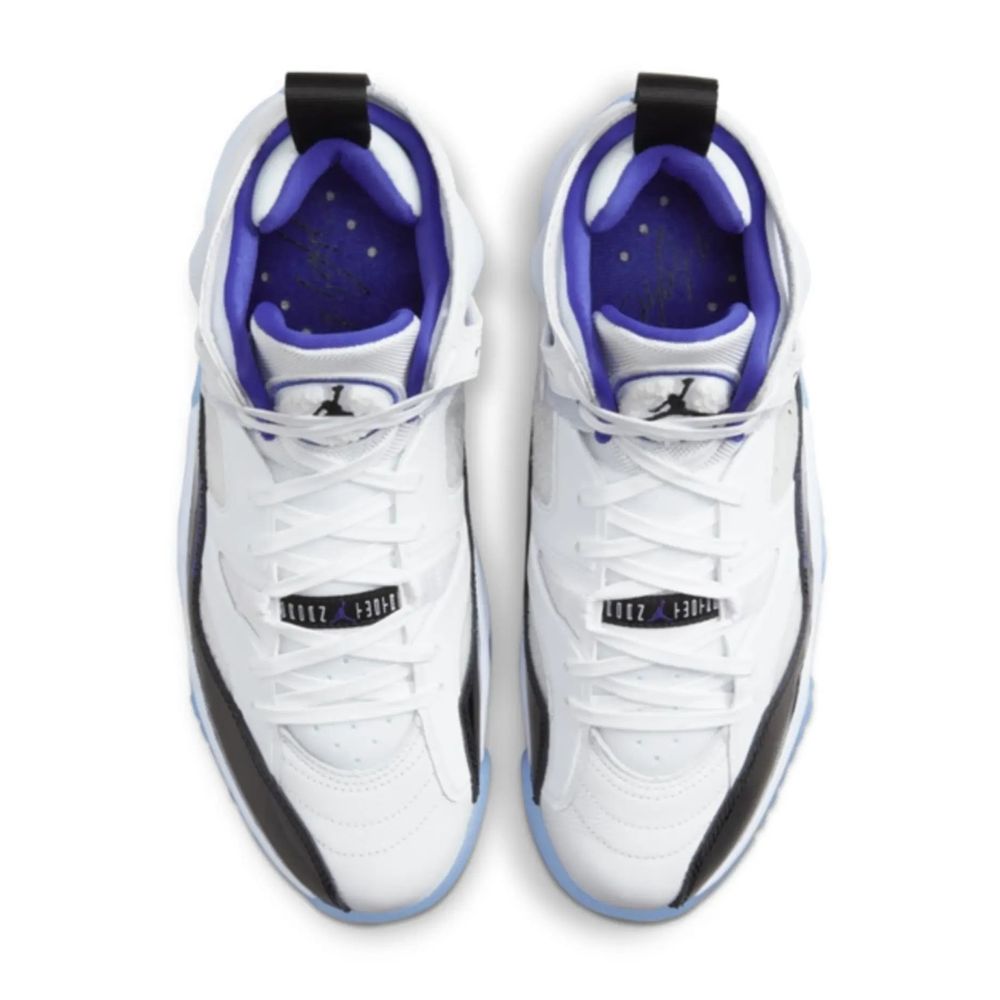 Nike 20018 2025