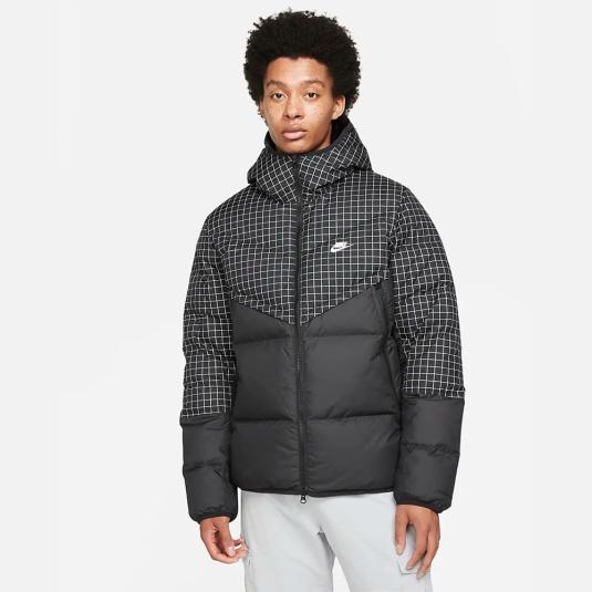 Мужская куртка Nike Sportswear Storm-FIT Windrunner - DD6963-010