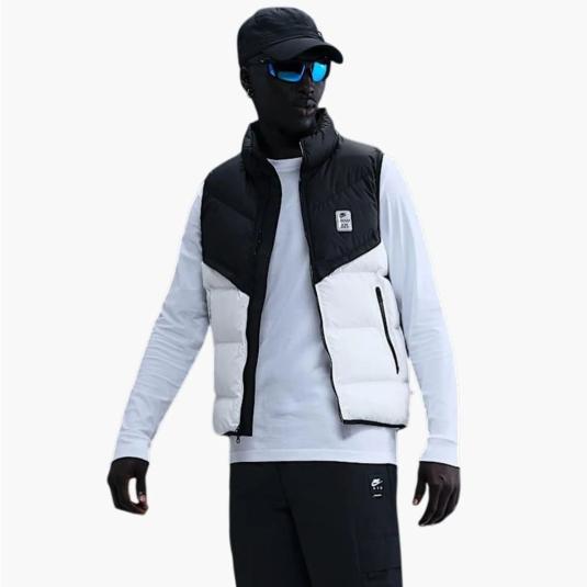Мужская жилетка Nike Air Max Windrunner Storm-FIT - IF0398-010