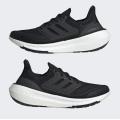 Женские кроссовки Adidas Ultraboost Light - GY9353