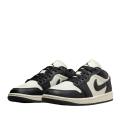 Женские кроссовки Nike Air Jordan 1 Low - FB9893-101