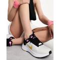 Женские кроссовки Nike Air Zoom Structure 24 - DA8570-106