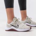 Женские кроссовки Nike Mc Trainer 2 - DM0824-008