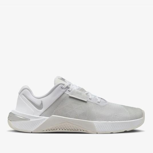 Женские кроссовки Nike Metcon 10 - HQ2620-100