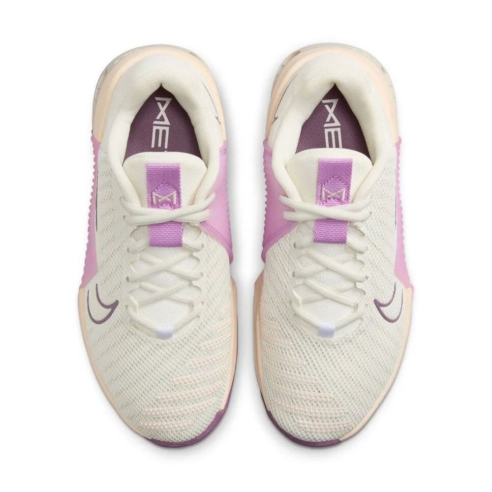 Nike 9 womens online