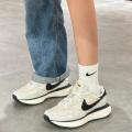 Женские кроссовки Nike Phoenix Waffle - FD2196-100