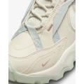 Женские кроссовки Nike TC 7900 - DD9682-102
