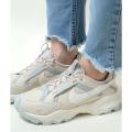 Женские кроссовки Nike TC 7900 - DD9682-102
