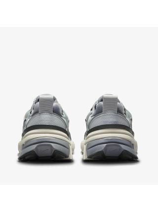 Женские кроссовки Nike V2K Run - FD0736-003