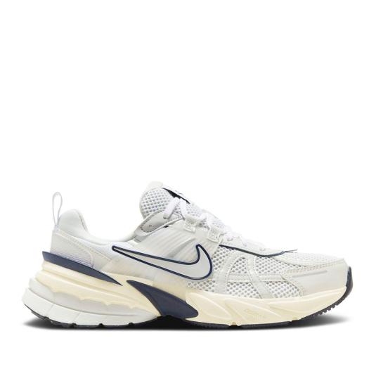 Женские кроссовки Nike V2K Run - FD0736-102
