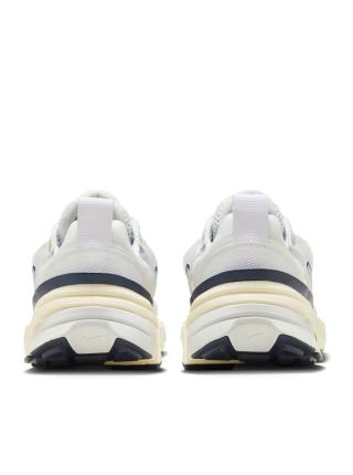 Женские кроссовки Nike V2K Run - FD0736-102
