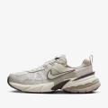 Женские кроссовки Nike V2K Run - FD0736-103