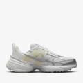 Женские кроссовки Nike V2K Run - FD0736-104