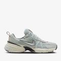 Женские кроссовки Nike V2K Run - FN6703-003