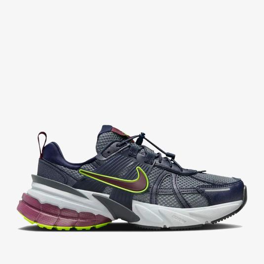 Женские кроссовки Nike V2K Run NH - FV6602-400