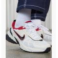 Женские кроссовки Nike V2K Run - HF0120-100