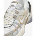 Женские кроссовки Nike V2K Run - HJ7245-100