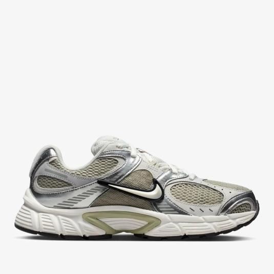 Женские кроссовки Nike V5 RNR - HQ7901-301