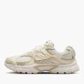 Женские кроссовки Nike V5 RNR Se - IO0464-101