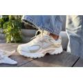 Женские кроссовки Nike V5 RNR Se - IO0464-101