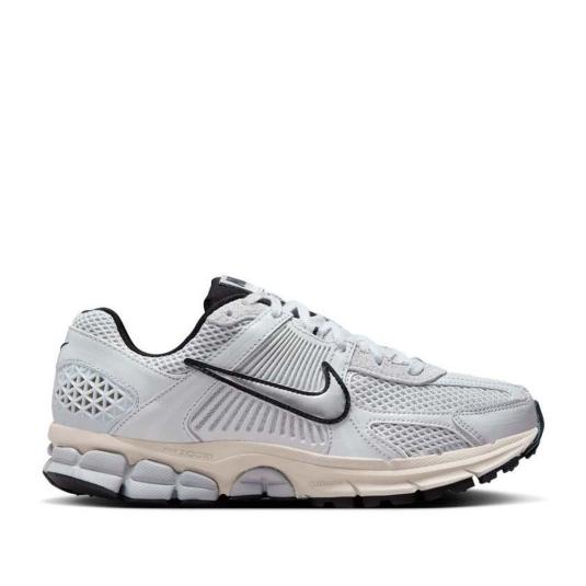 Женские кроссовки Nike Zoom Vomero 5 - FN6742-002