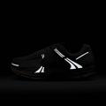 Женские кроссовки Nike Zoom Vomero 5 - FN6742-002