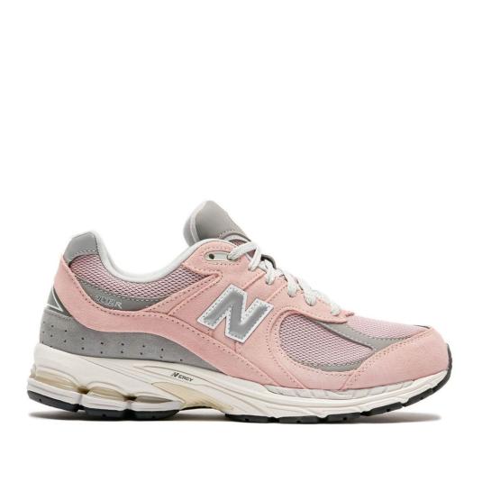 Женские кроссовки New Balance 2002R - M2002RFC