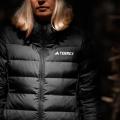 Женская куртка Adidas Terrex Multi Light Down Hooded Jacket W - IP6034